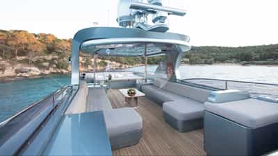 Top Deck