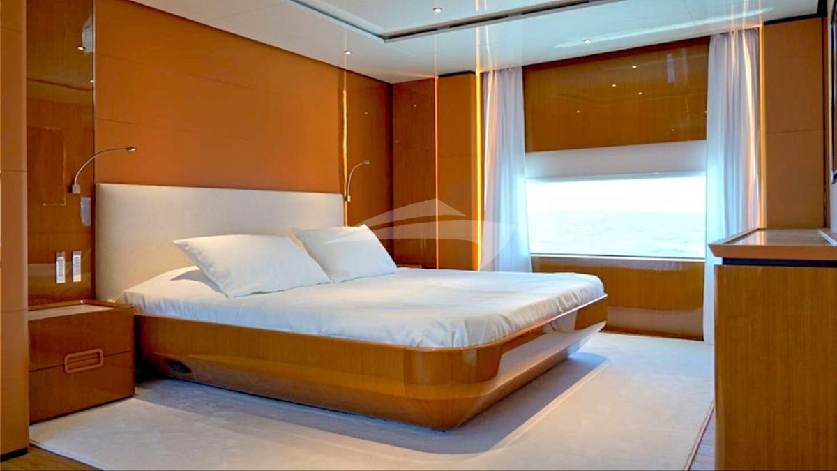 Master Cabin Master Cabin