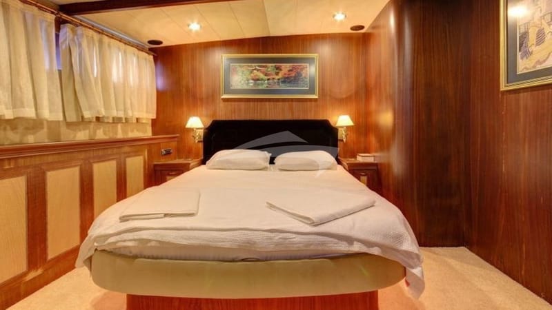 VIP Cabin