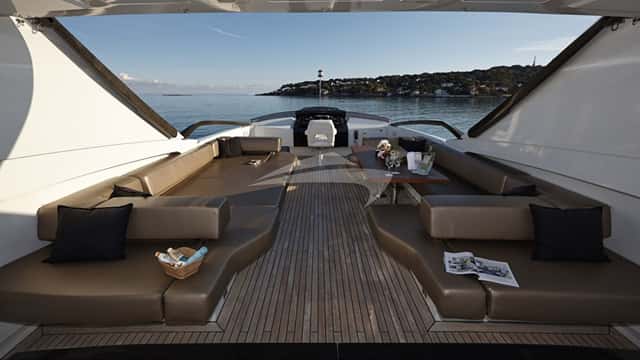QUANTUM yacht charter photo 3