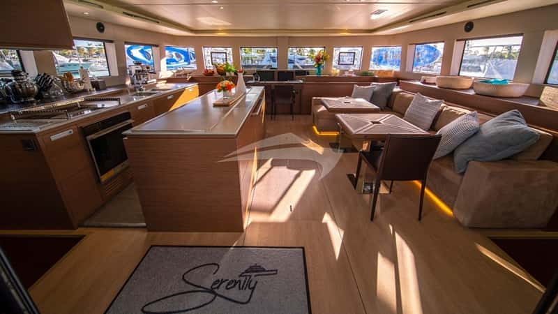 SERENITY VII 19m motor yacht charter, photo 7