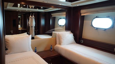 Lower deck - Port twin Stateroom