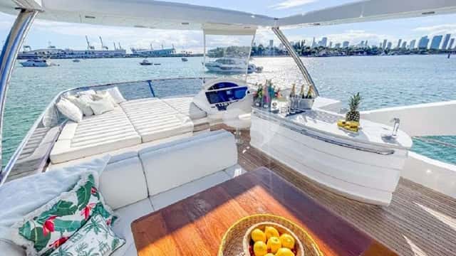 ASHA yacht charter photo 5