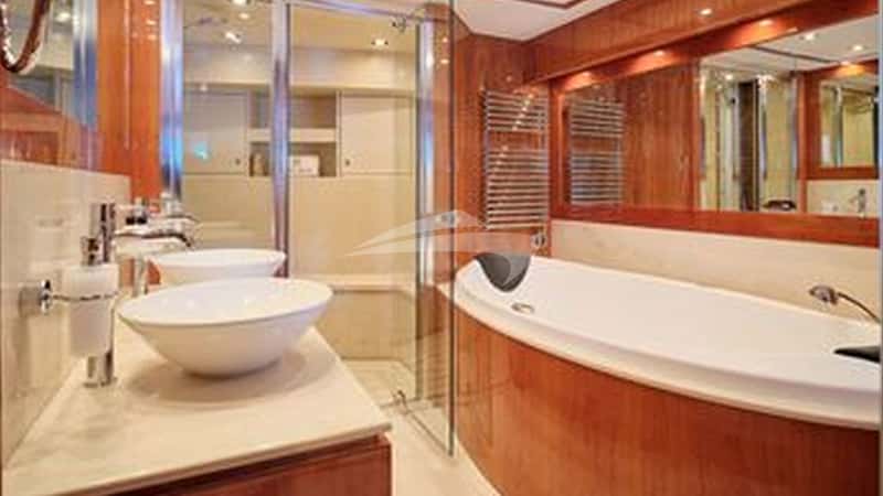 WHITE PEARL I 34m motor yacht charter, photo 8