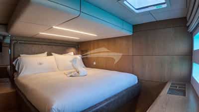 Guest cabin