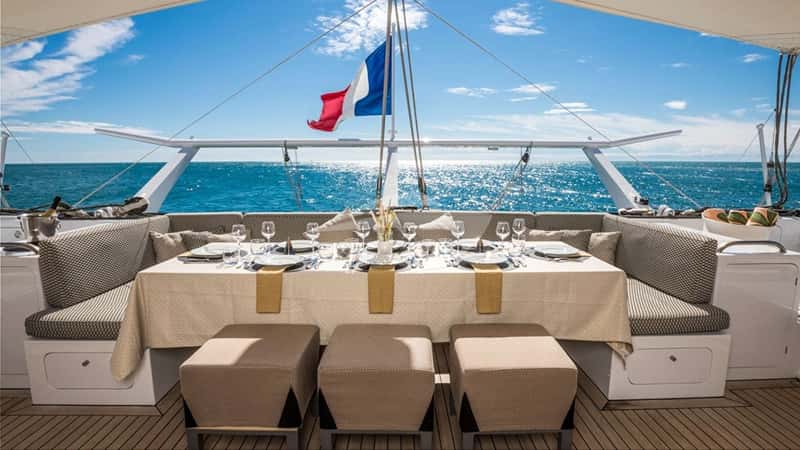 MAGIC CAT 25m sailing yacht charter, photo 10