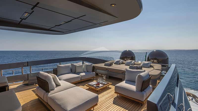 116' PERSHING 35m motor yacht charter, photo 3
