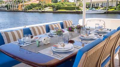Aft deck dining