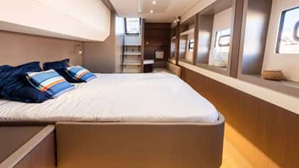 TWO OCEANS 17m sailing yacht charter, photo 6