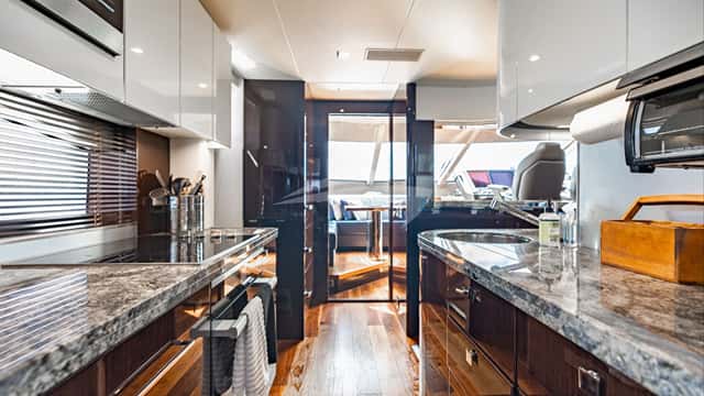 GOLDEN OURS yacht charter photo 4