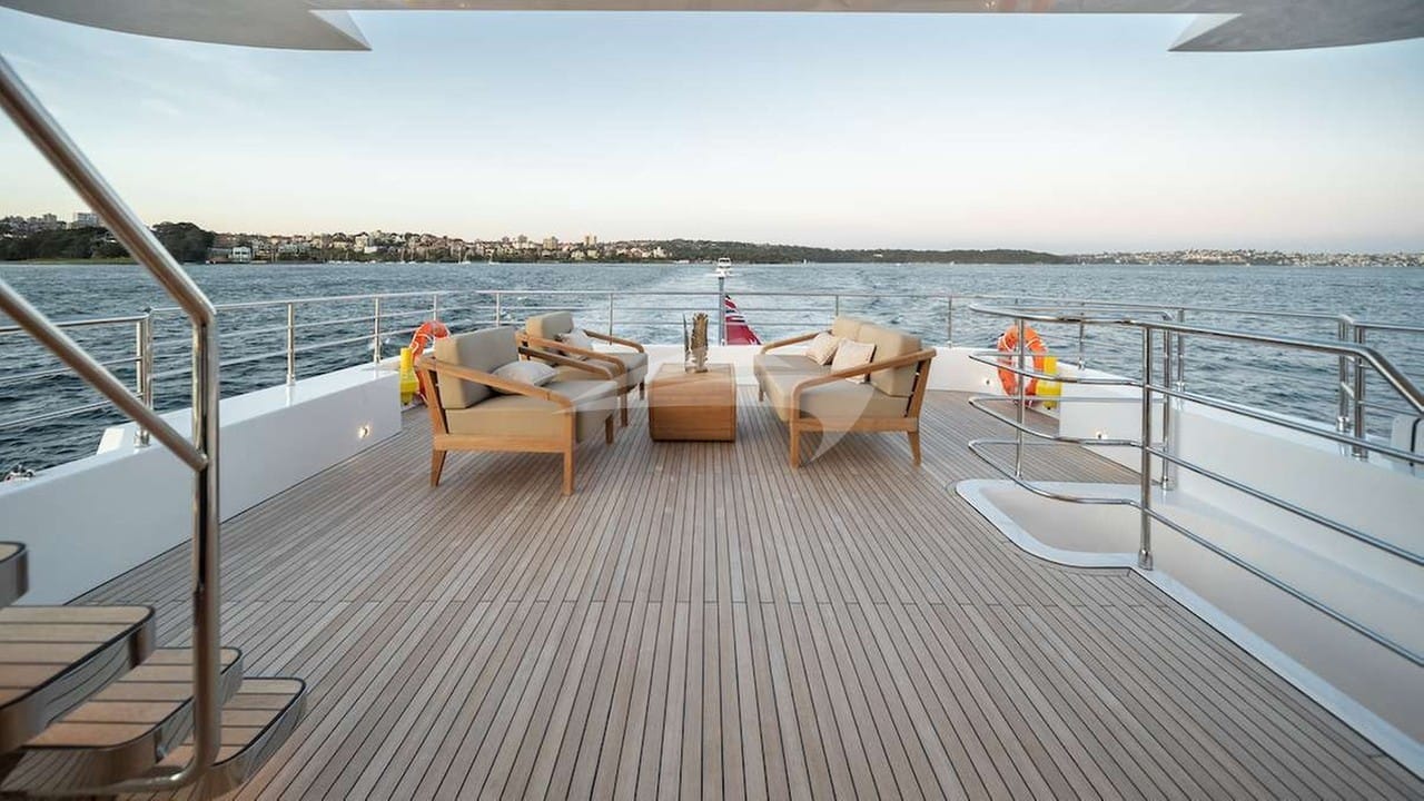 Deck Dining