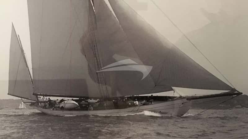 BLACK SWAN 40m sailing yacht charter, photo 9