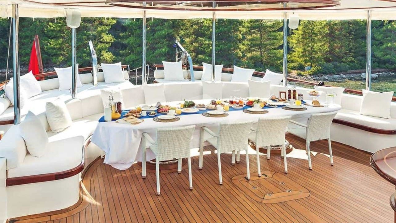 Aft Deck Dining