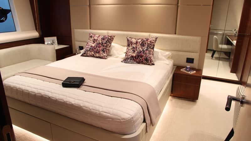 LEMON NOT LIME 25m motor yacht charter, photo 5