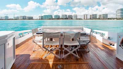 Aft deck space