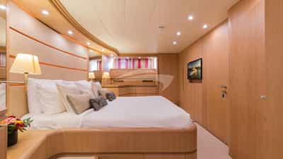 Guest Cabin