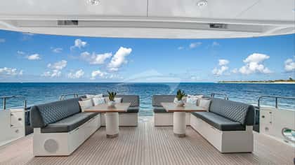 EVEREAST 35m motor yacht charter, photo 12