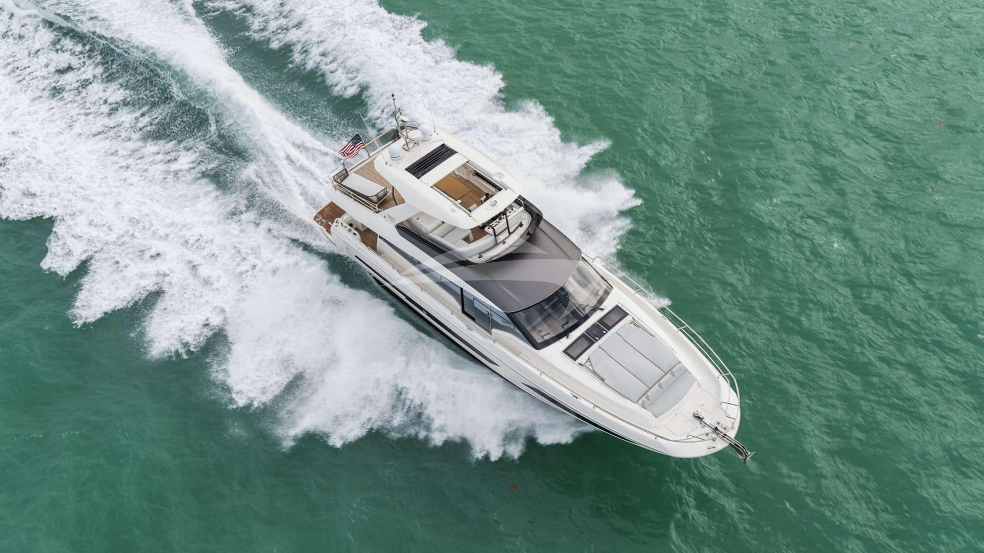 Prestige 690 Cruising -bow