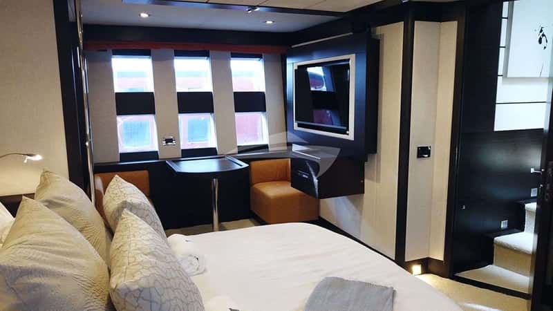 LEONARDO 26m motor yacht charter, photo 6
