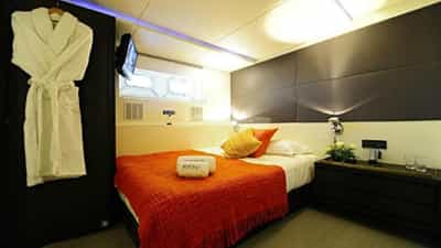 Guest Cabin