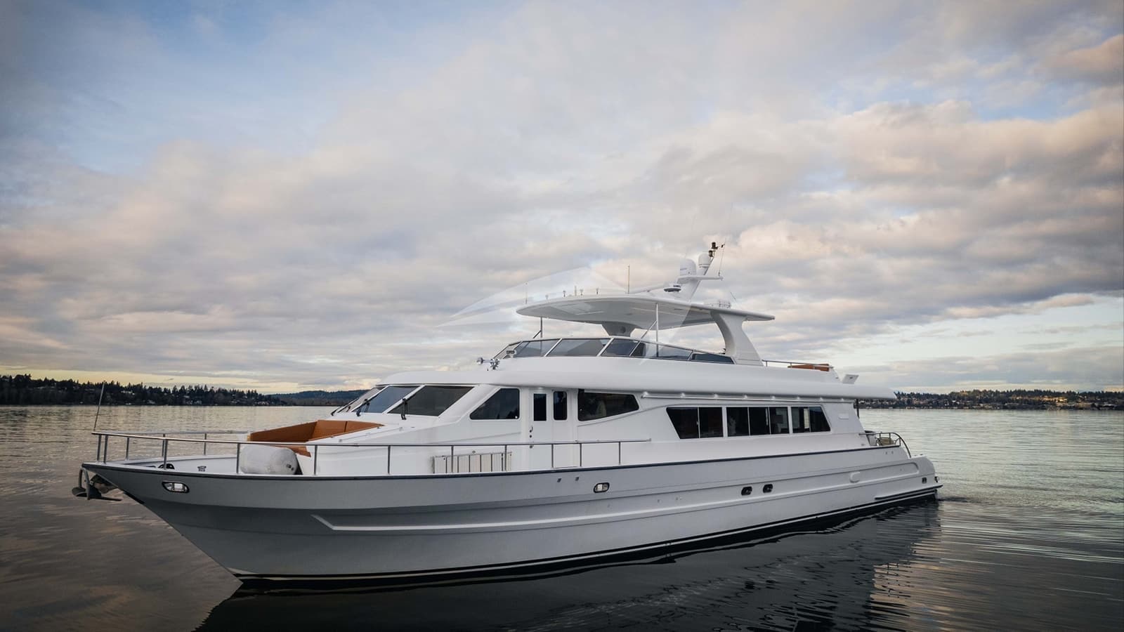 SUMMER SUNSET, photo from the yacht portfolio 28