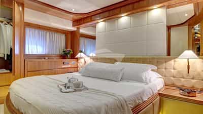 VIP Cabin
