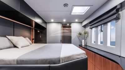 Guest cabin