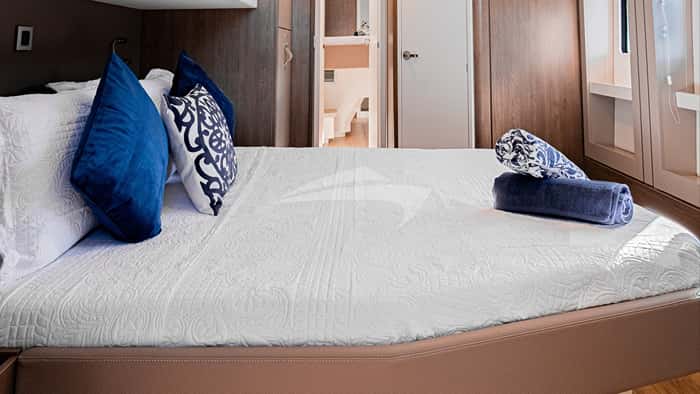 BAVARIAN BLISS 15m sailing yacht charter, photo 5