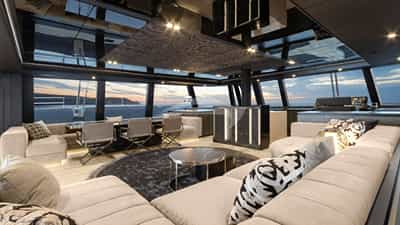 GRAYA main saloon