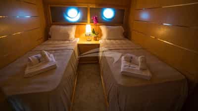 Twin Cabin