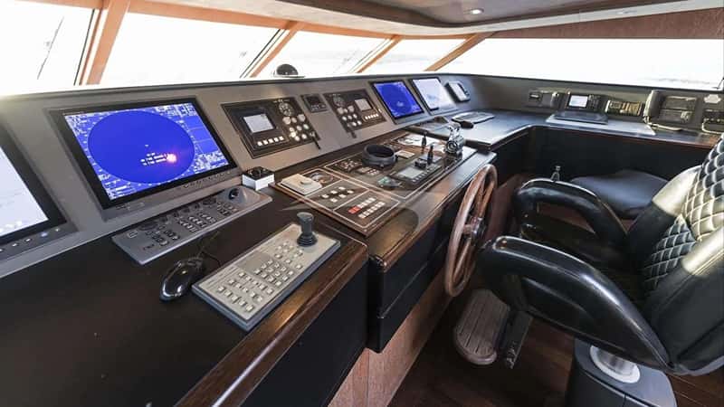 KALIMERA 31m motor yacht charter, photo 5