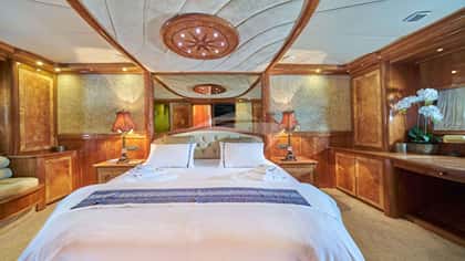 LOTUS 27m motor yacht charter, photo 7