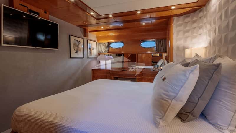 VA BENE 24m motor yacht charter, photo 7
