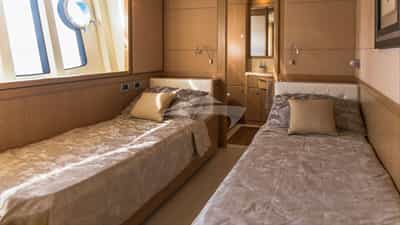 Twin Cabin