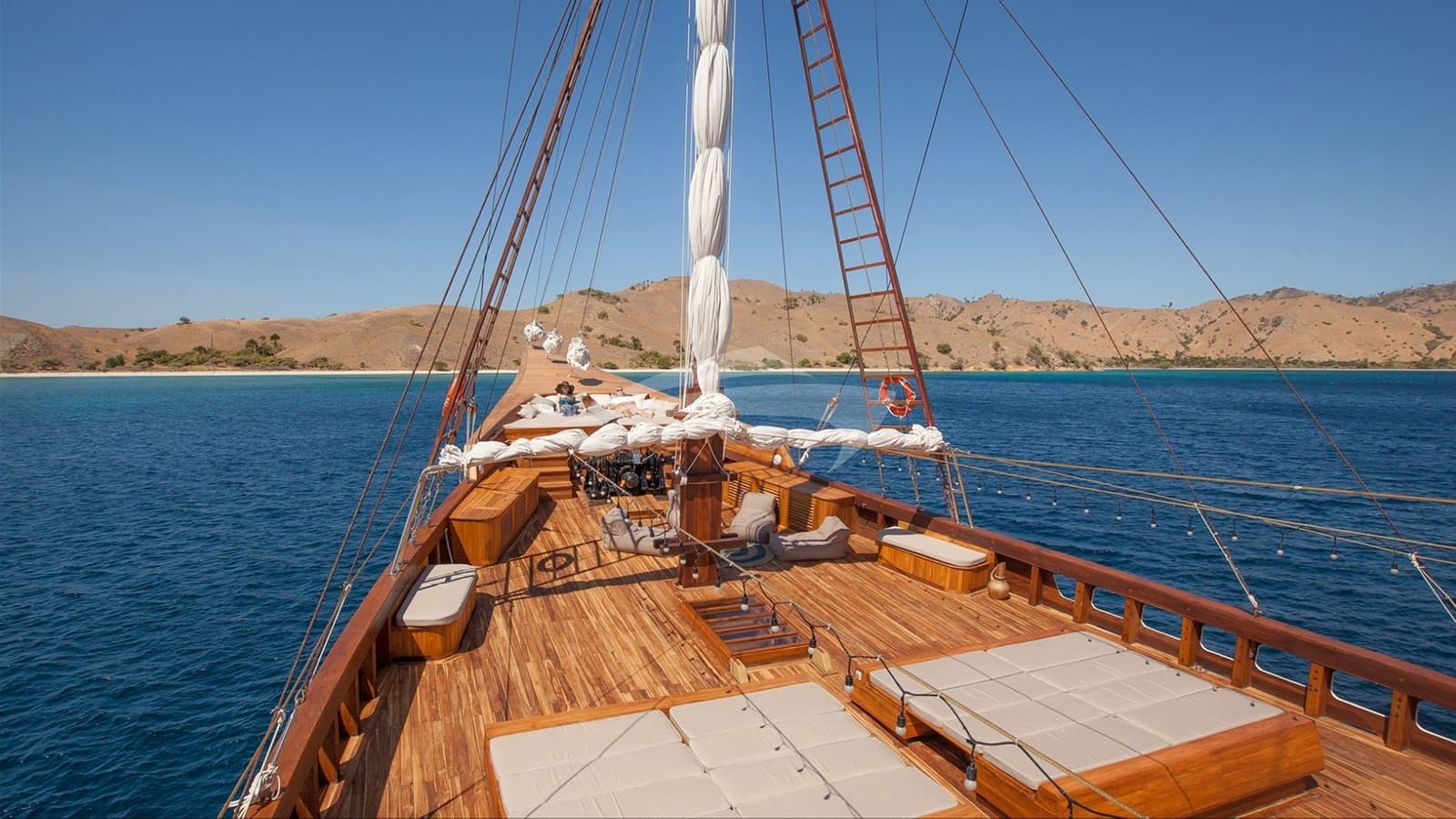 PRANA, photo from the yacht portfolio 23
