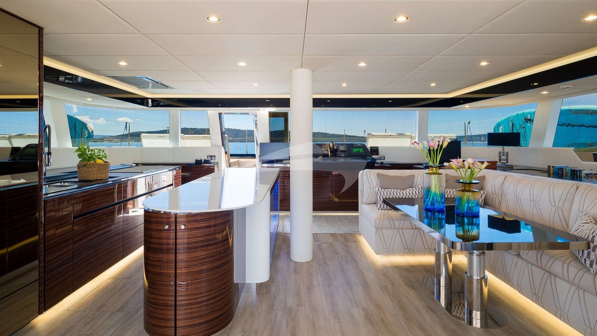 DESSUS 游艇租赁- 2022 Sunreef Yachts 帆船游艇