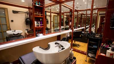 Beauty saloon