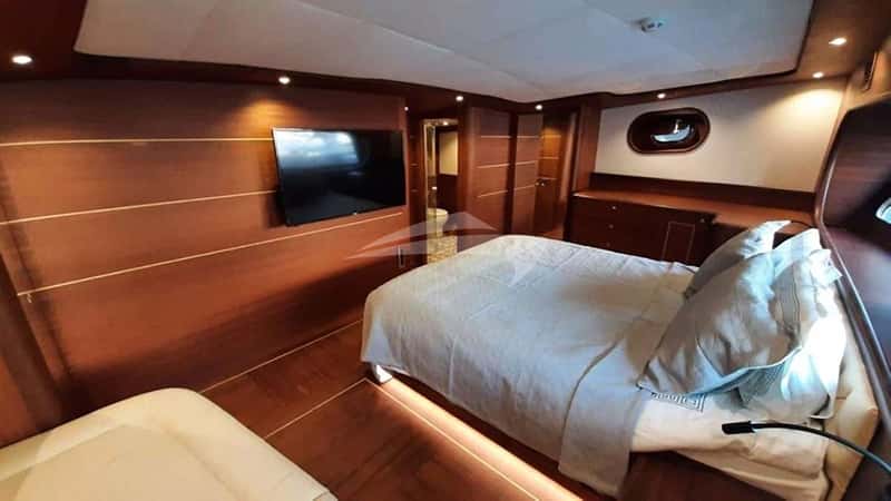 CARPEDIEM CORAL 24m motor yacht charter, photo 6