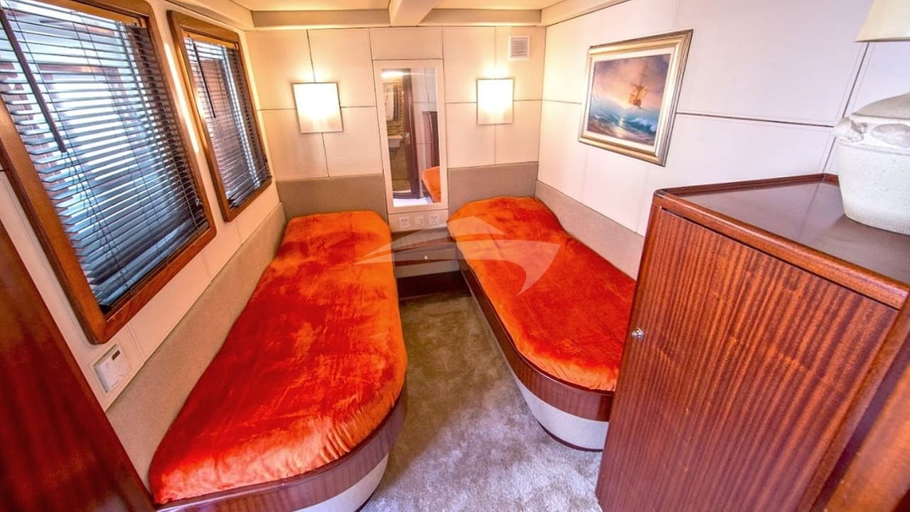 Twin Cabin