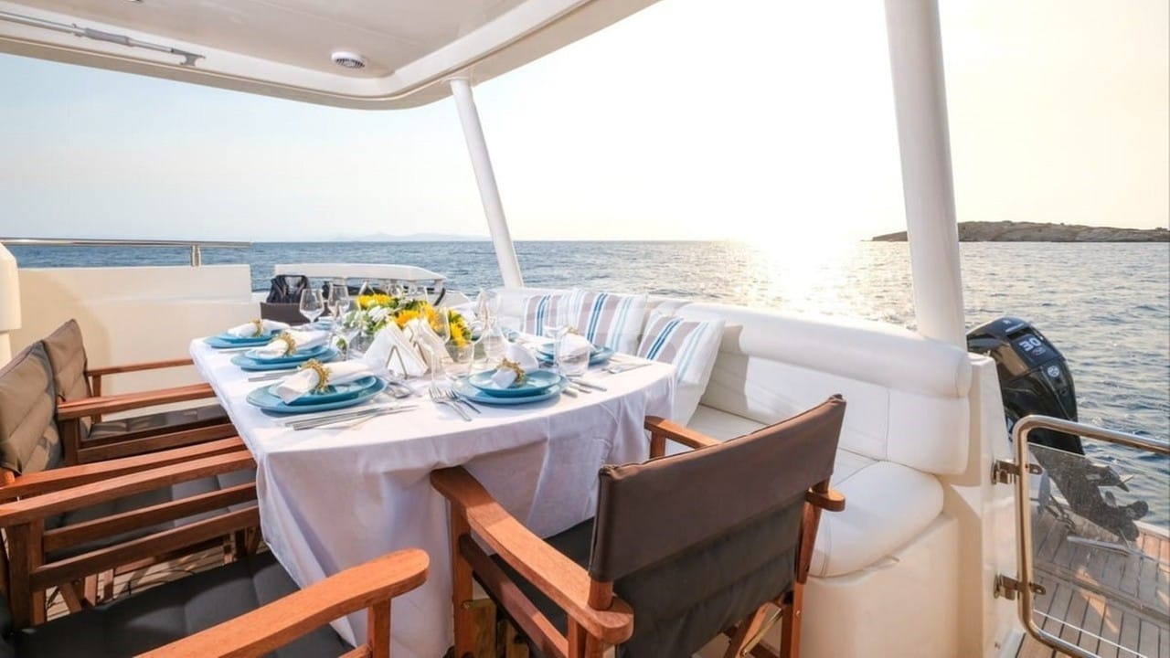 Aft Deck Dining