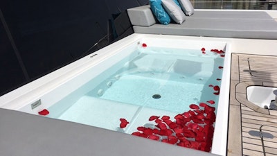 Jacuzzi in main deck