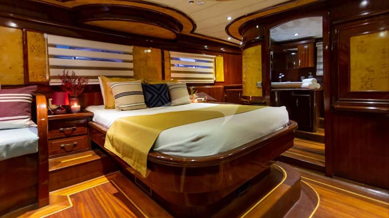 YÜCE BEY 1 24m motor yacht charter, photo 6