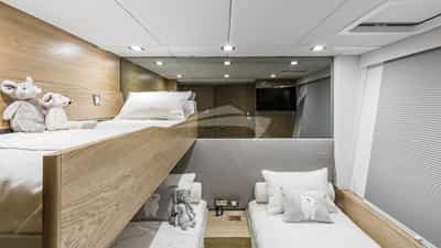 Twin Cabin with Pullman