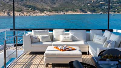 Top Deck