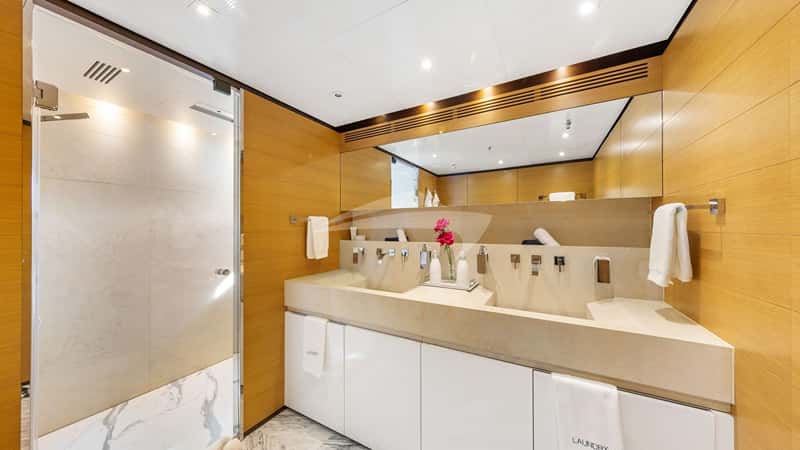 MISCHIEF 54m motor yacht charter, photo 8