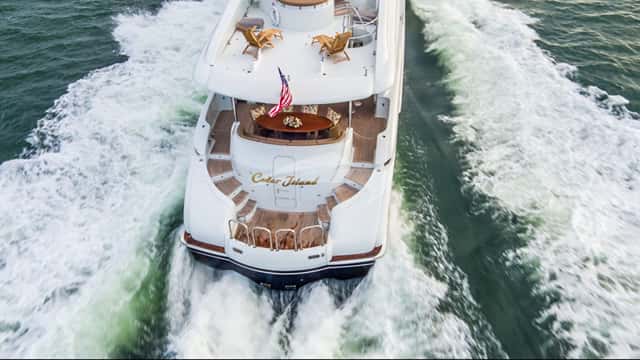 CEDAR ISLAND yacht charter photo 3