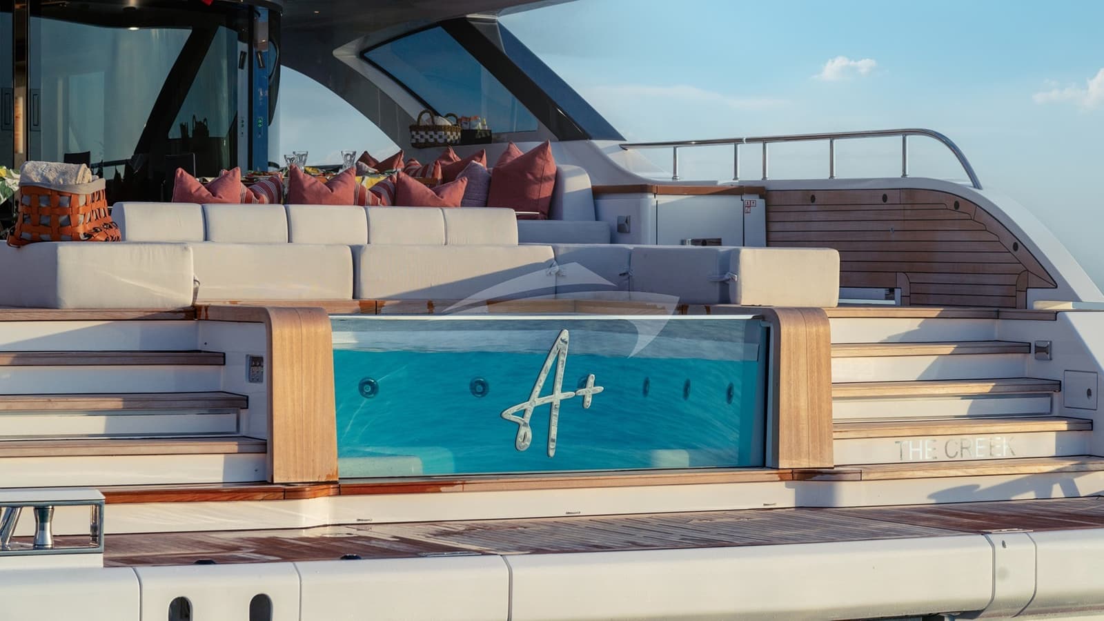 A+, Aufnahme aus dem Yachtportfolio 4