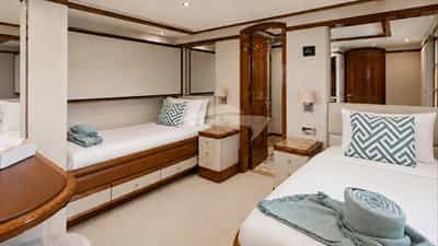 Twin Cabin
