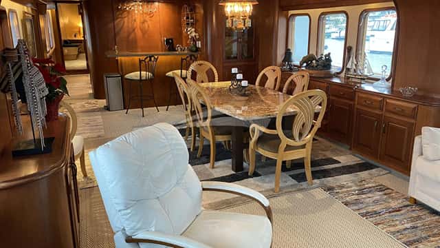 BEAR PAW yacht charter photo 2
