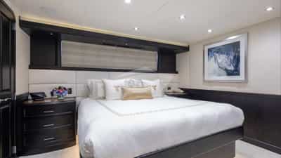 KING CABIN/ CONVERTIBLE 3